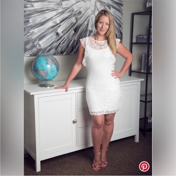 Vero Moda White Lacey Dress - Picture 1 of 5